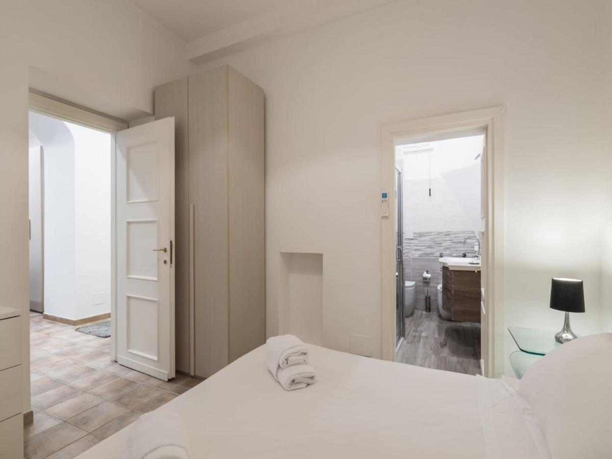 The Best Rent - Gorgeous One-Bedroom Apartment Near Piazza Di Spagna Рим Экстерьер фото